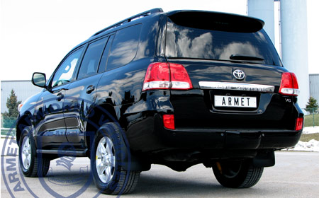   Toyota Land Cruiser 200